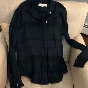 LOFT Women's Navy and Black Plaid Button-Down Shirt